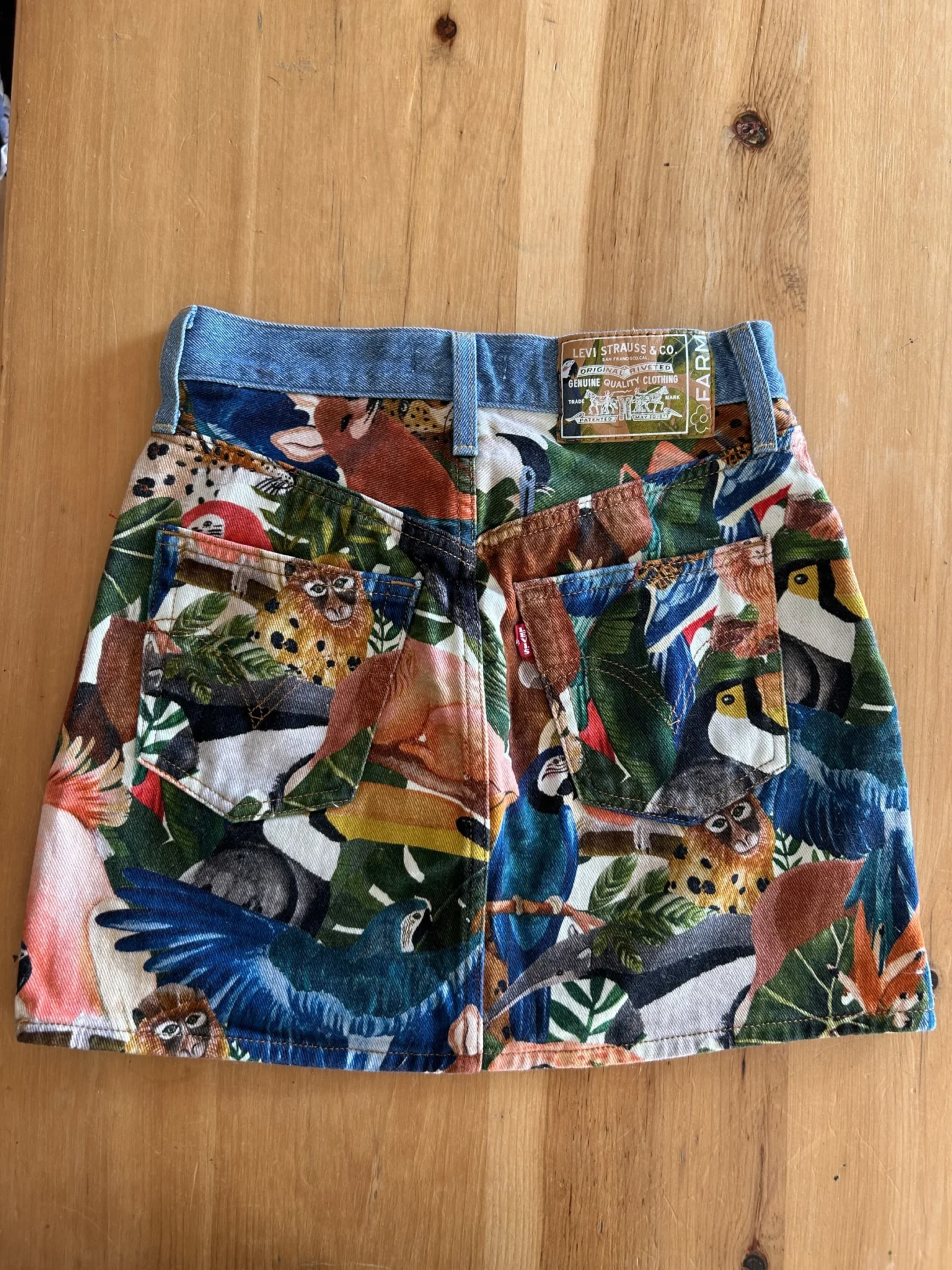 Image for Rare - Jupe Levi’s X Rio Farm