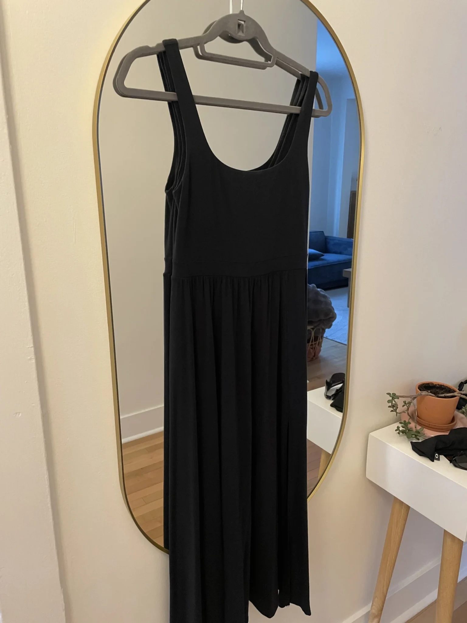 Featured image for Aritzia | Market midi dress with a slit
