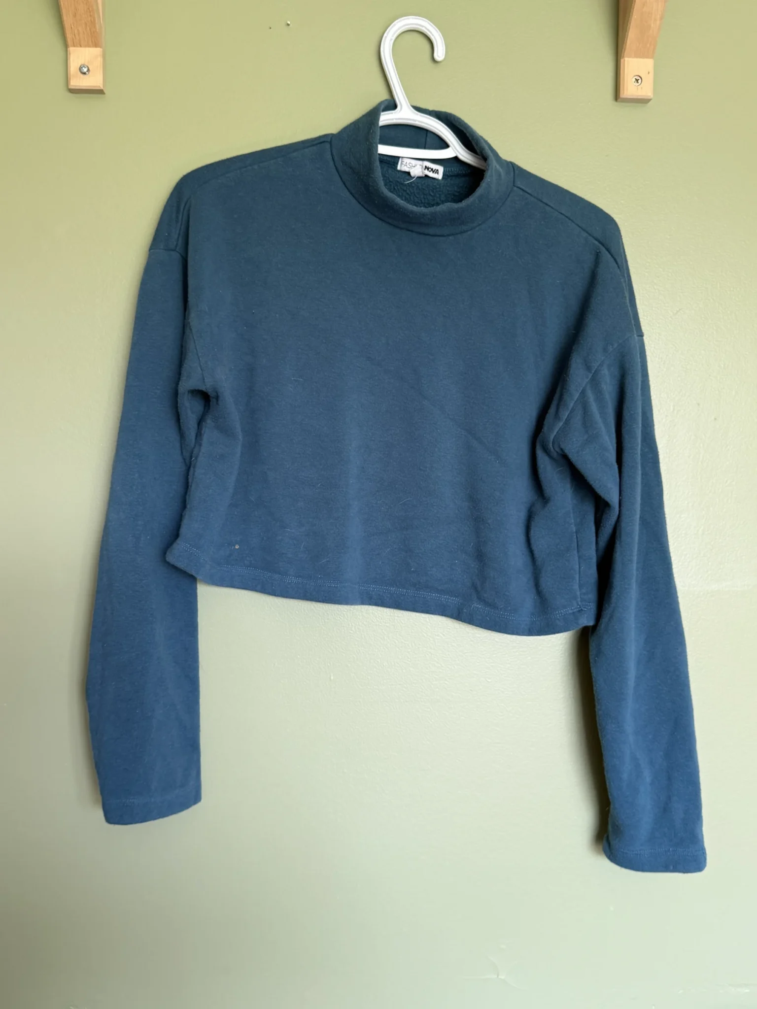 Featured image for Crop top