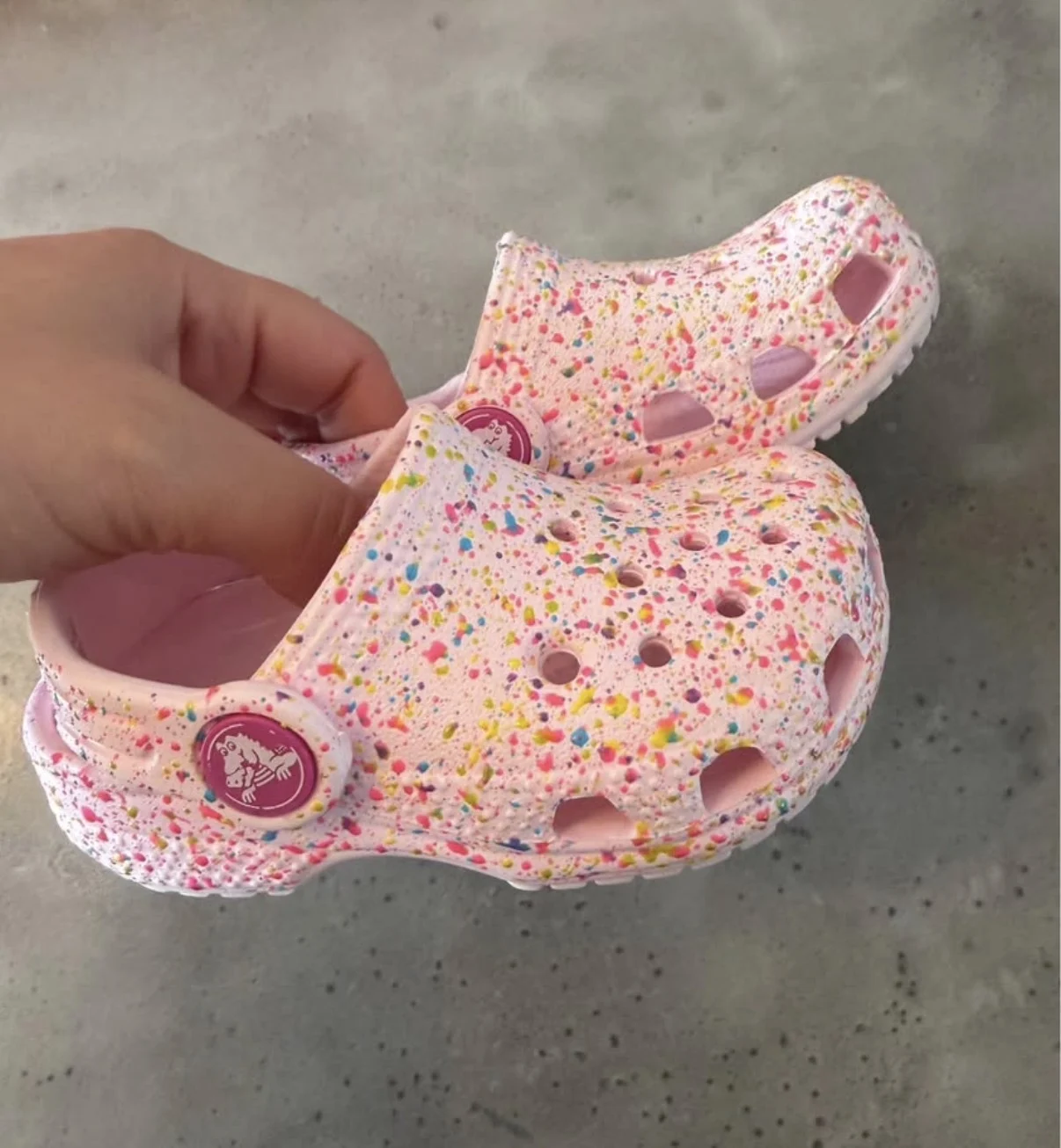 Crocs Bébe fille C5 Crocs seconde main