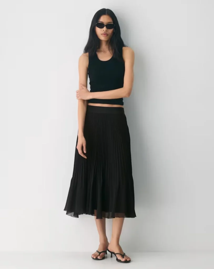 Featured image for 🌷Twirl Skirt – Aritzia