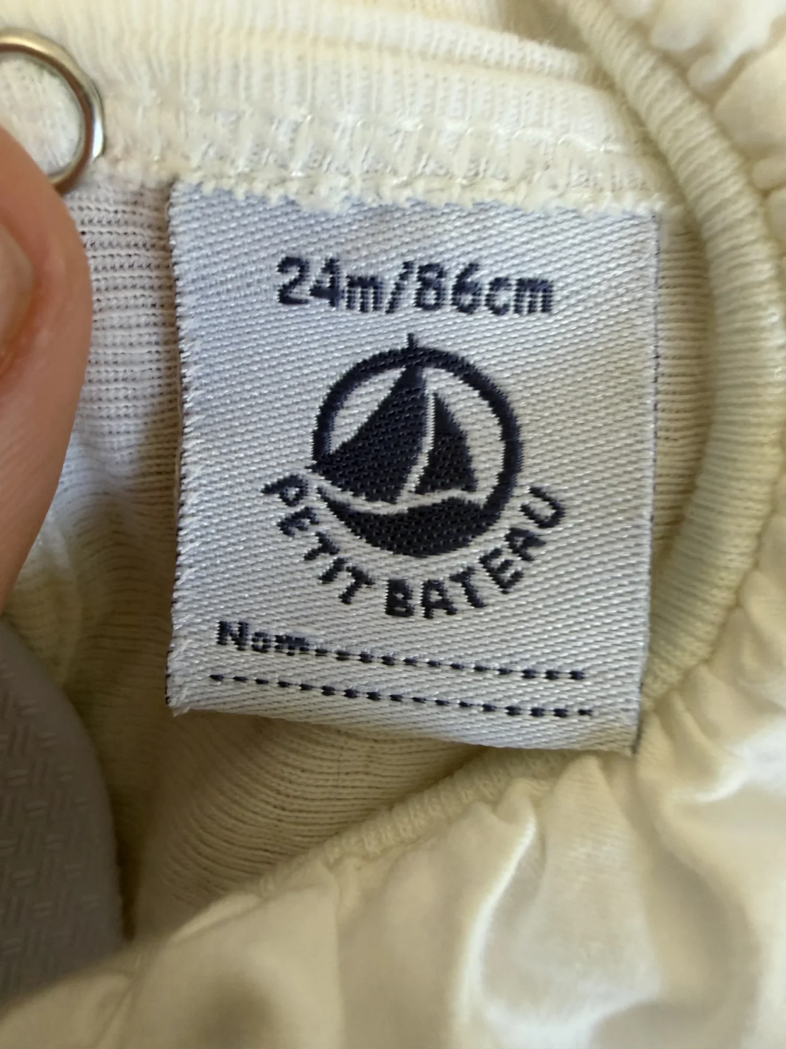 Image for Cache-Couche Petit Bateau 24M