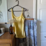 Featured thumbnail for Camisole jaune
