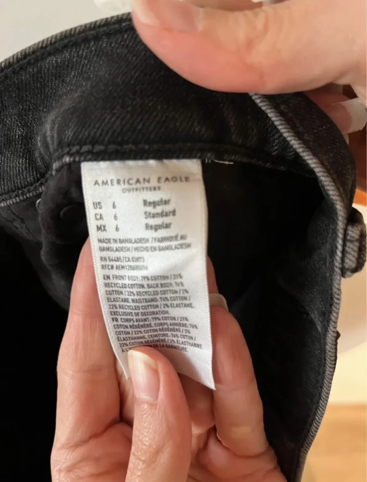 Image for Jeans American eagle size 6US longueur régulière ; Baggy straight super high waisted strigid portée une seule fois en parfait état 🤩