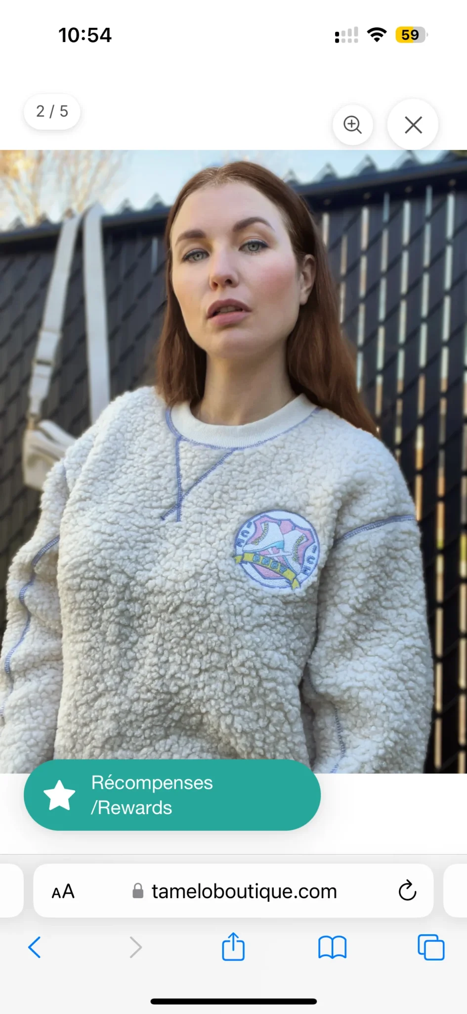 Image for Chandail Tamélo NEUF dans son emballage original en sherpa « Ice ice baby » size small / Fleece Unisexe