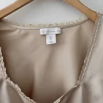 Thumbnail for Blouse à boucles house of harlow