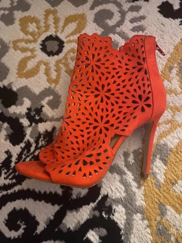 Image for Bottins à talon en cuir de daim rouge