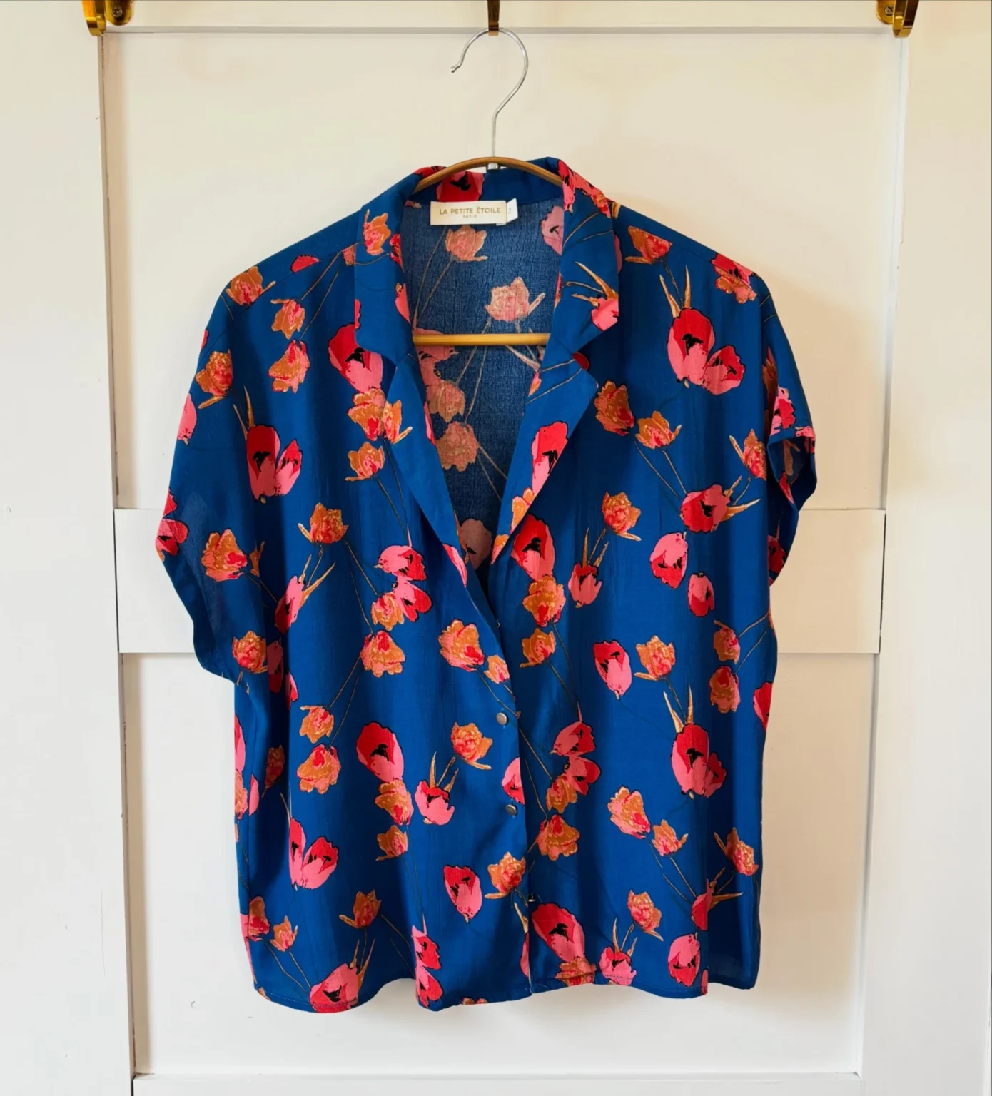 Featured image for ♥️LA PETITE ÉTOILE blouse