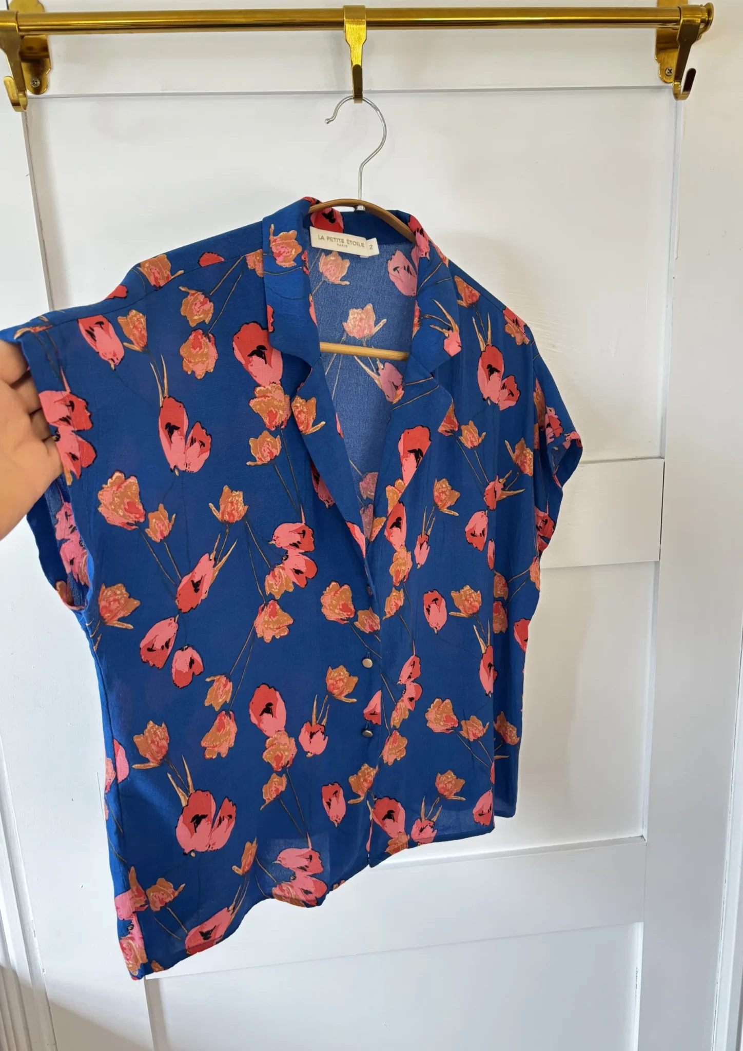 Image for ♥️LA PETITE ÉTOILE blouse