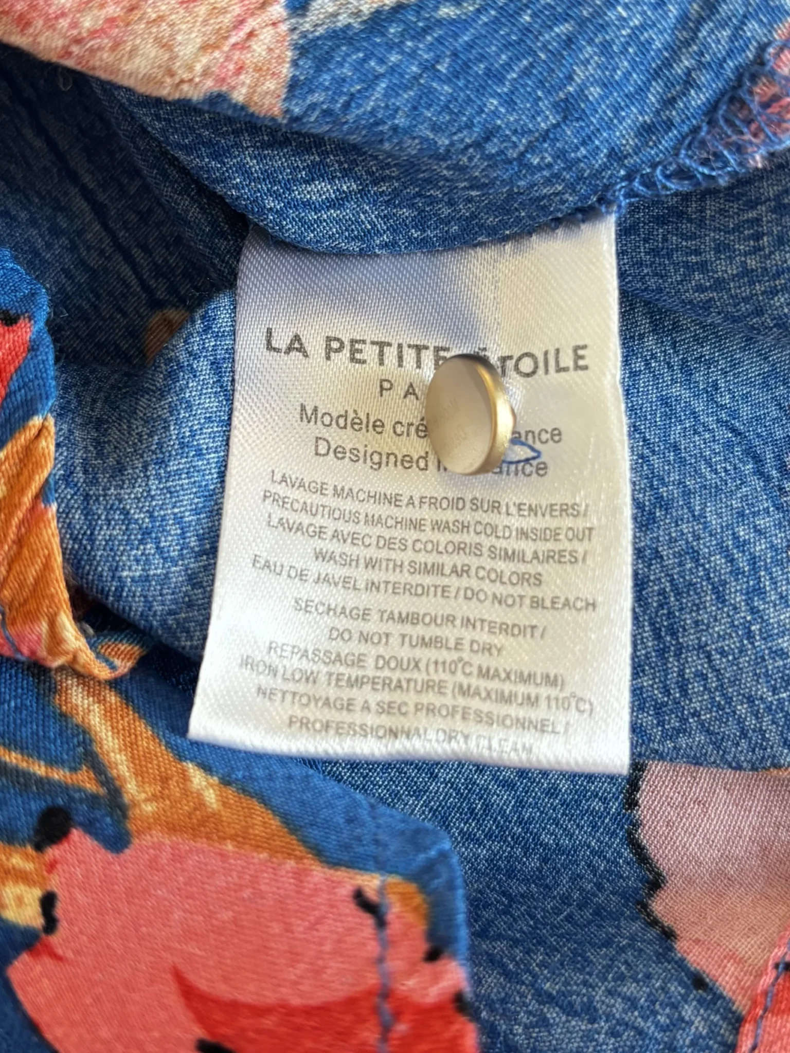 Image for ♥️LA PETITE ÉTOILE blouse