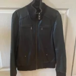 Featured thumbnail for Veste en cuir