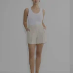 Thumbnail for Short Effortless curve fit mid-thigh