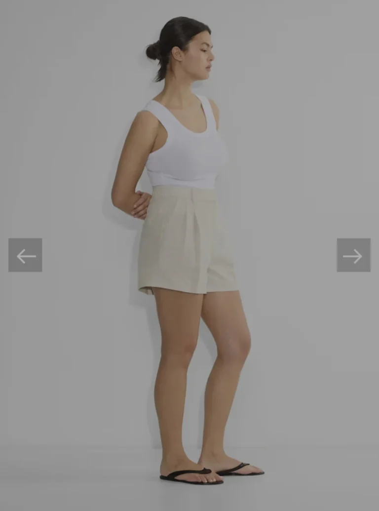Image for Short Effortless curve fit mid-thigh