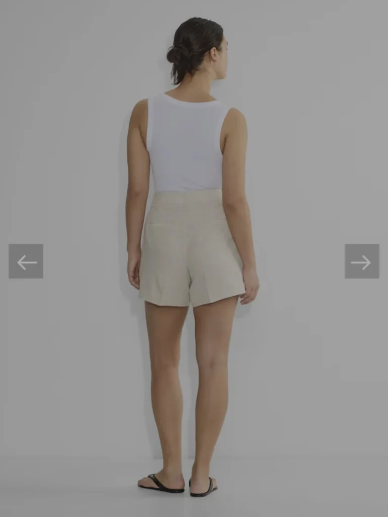 Image for Short Effortless curve fit mid-thigh