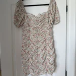 Thumbnail for Robe Storia blanche à motifs fleuris taille M