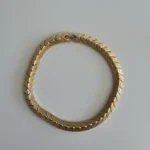Thumbnail for Collier Monet ras de cou plaqué or