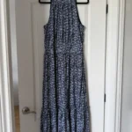 Featured thumbnail for Robe longue Michael Kors bleu fleuris blanc taille L