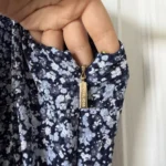Thumbnail for Robe longue Michael Kors bleu fleuris blanc taille L