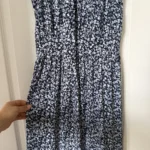 Thumbnail for Robe longue Michael Kors bleu fleuris blanc taille L