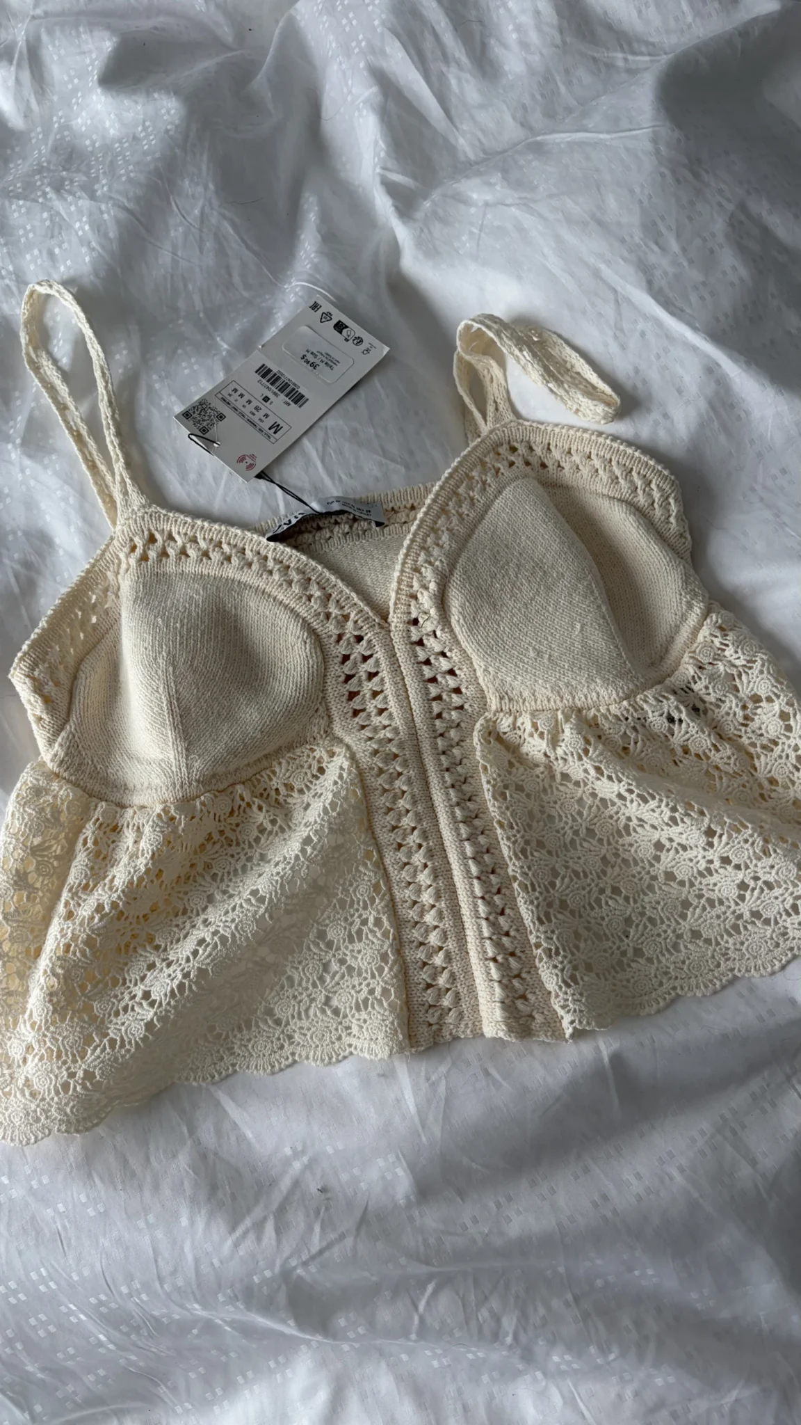 Featured image for Haut crop en tricot