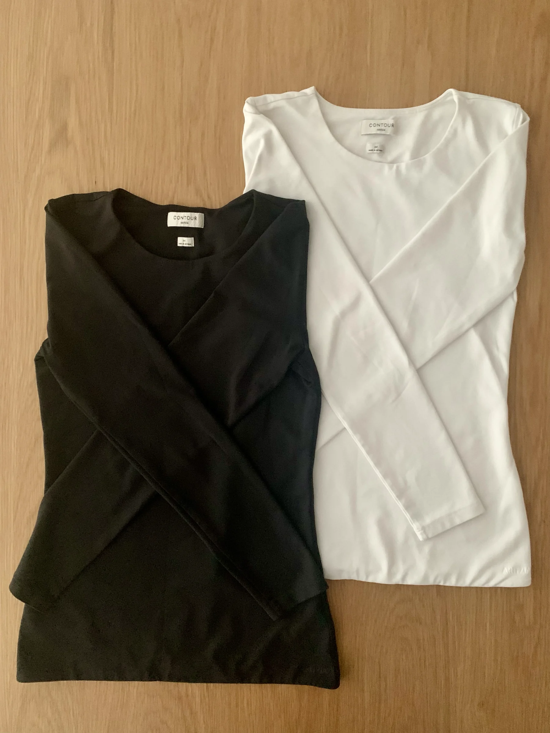 Original Contour Crew Hip Longsleeve - 2 articles Aritzia seconde main