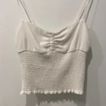 Thumbnail for Haut Camisole Blanche à Smocks Aritzia Wilfred White Ballet Smocked Cami Tank Top