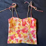 Thumbnail for Haut Camisole Fleurie Rose Jaune Old Navy Pink & Yellow Floral Fitted Cami Top Tie-Shoulder Straps