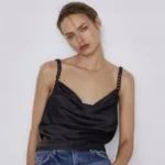 Featured thumbnail for Haut Camisole Noire Bretelles à Chaînes Zara Black Cowl Neck Cami Top with Chain Straps