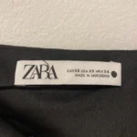 Thumbnail for Haut Camisole Noire Bretelles à Chaînes Zara Black Cowl Neck Cami Top with Chain Straps