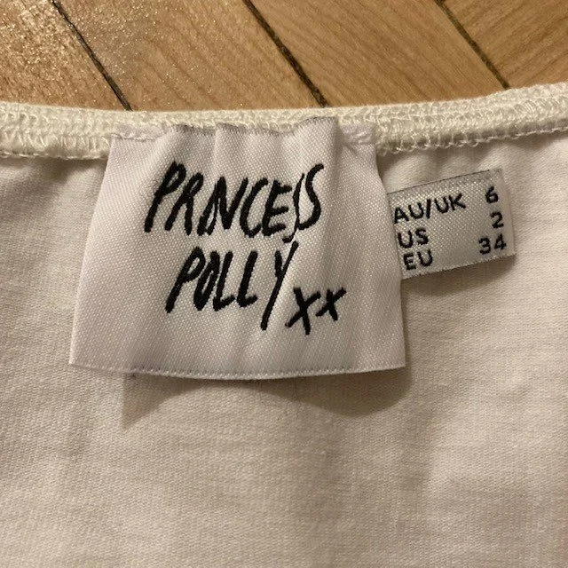 Image for T-Shirt Blanc Froncé à Lacets Princess Polly White Ruched Crop Top T-Shirt with Lace Up Detail