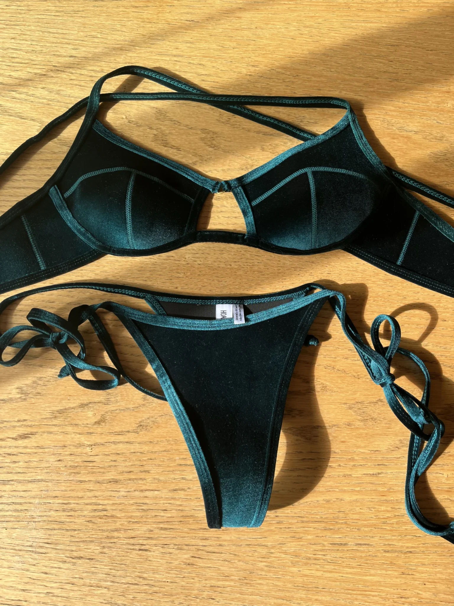 Featured image for *Neuf* bikini Hoaka sea velours teal 🔥