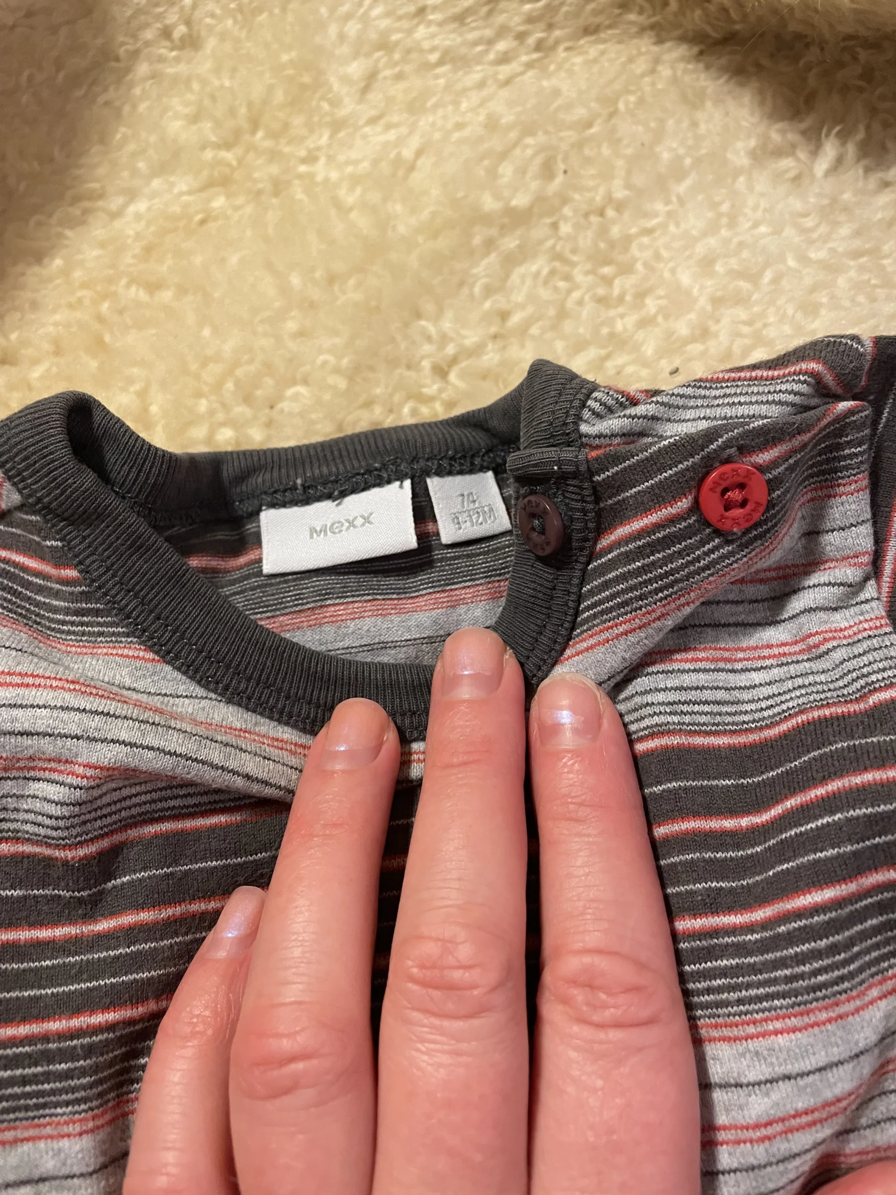Tee manches longues mexx 9 - 12 mois fait petit Mexx seconde main