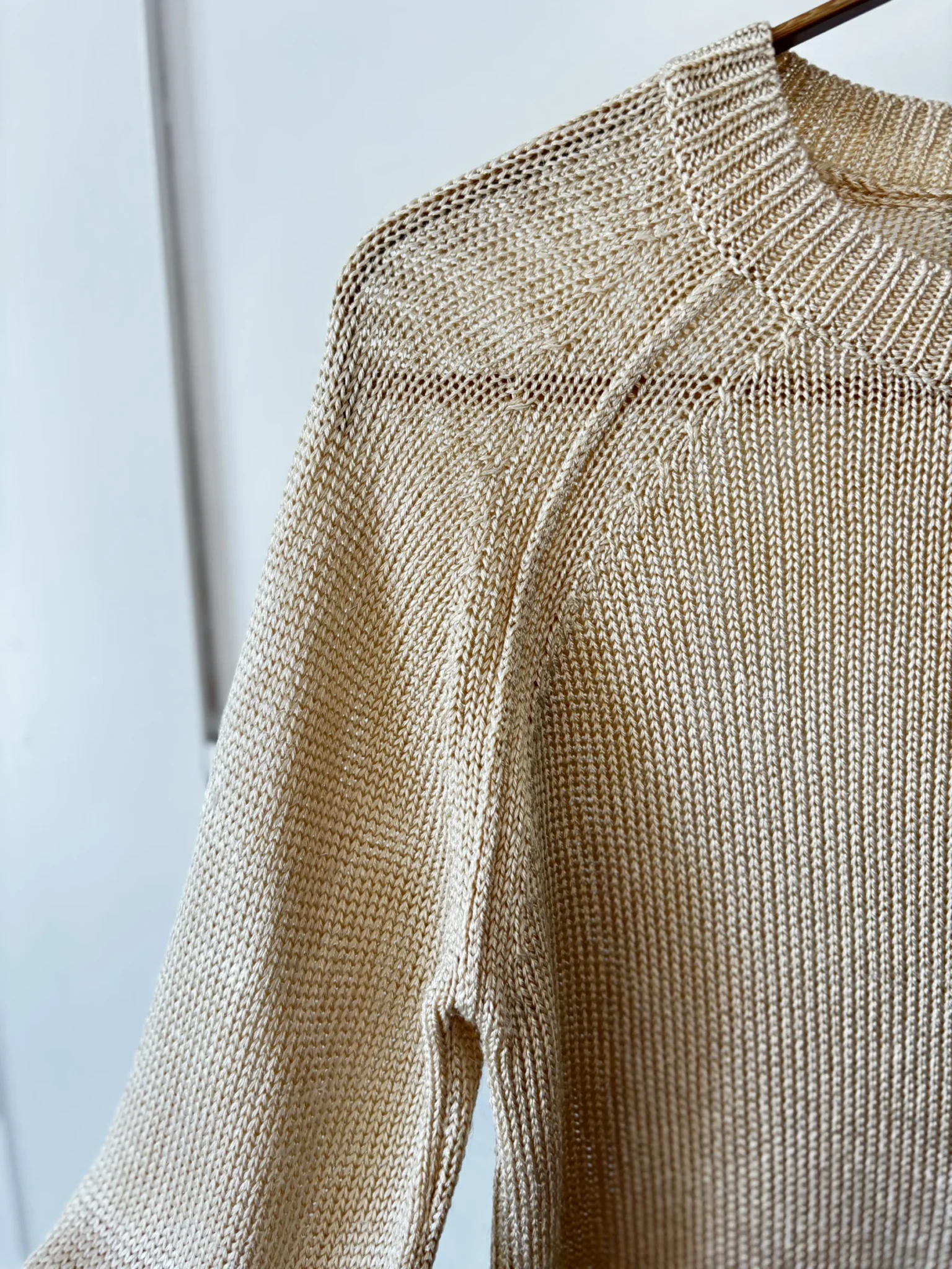 Image for ♥️JUDITH ET CHARLES slightly golden-coloured knitted jumper