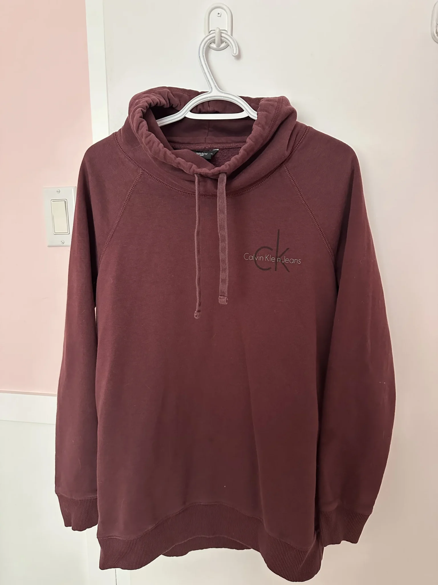 Featured image for Hoodie Calvin Klein