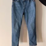 Featured thumbnail for Levi's Women's Wedgie High Rise Straight Jeans Love In The Mist - Medium Stone Wash size W30-L28 NEW