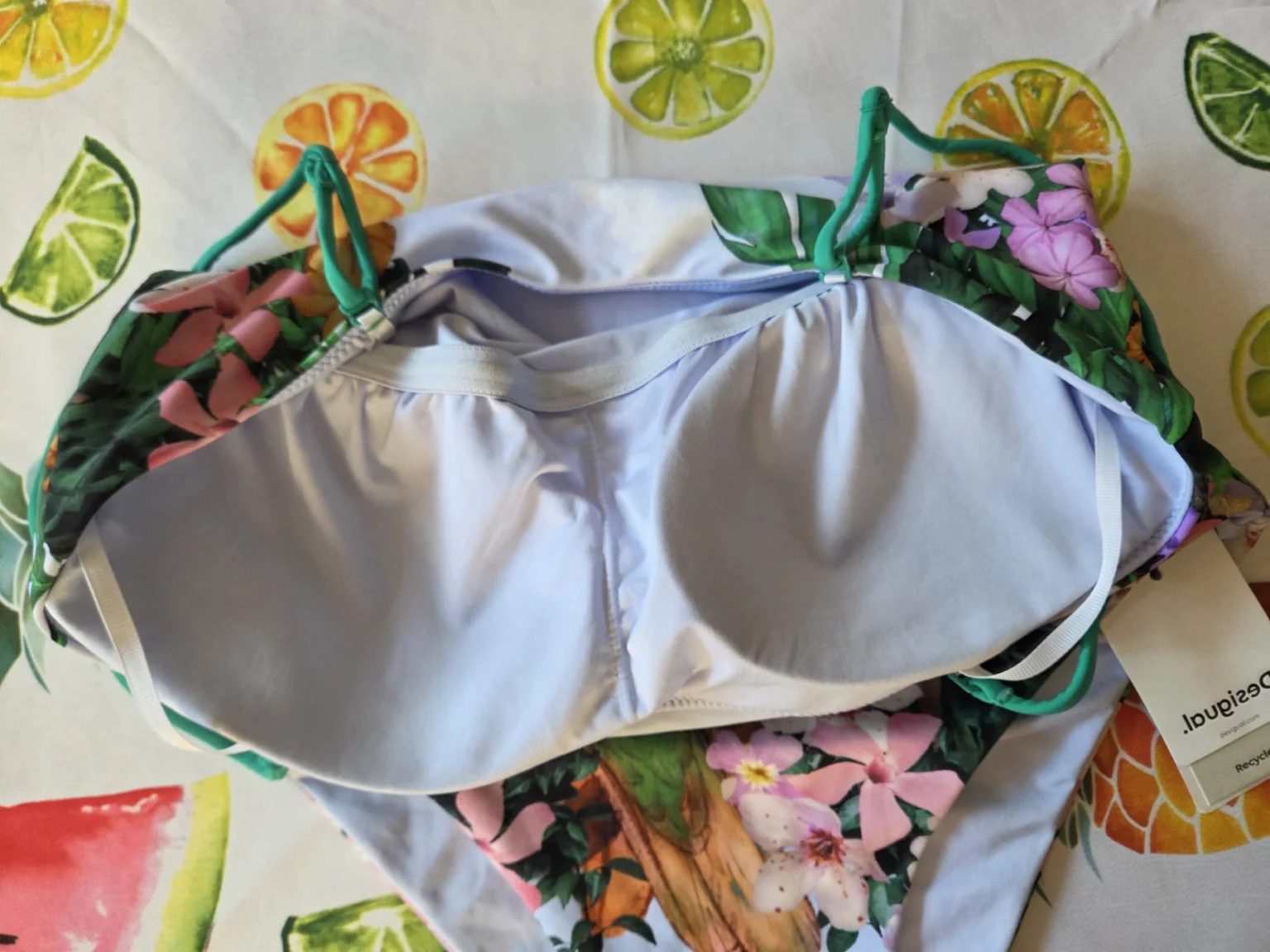 Image for Vibrant maillot Desigual neuf avec étiquette