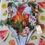 Thumbnail for Vibrant maillot Desigual neuf avec étiquette