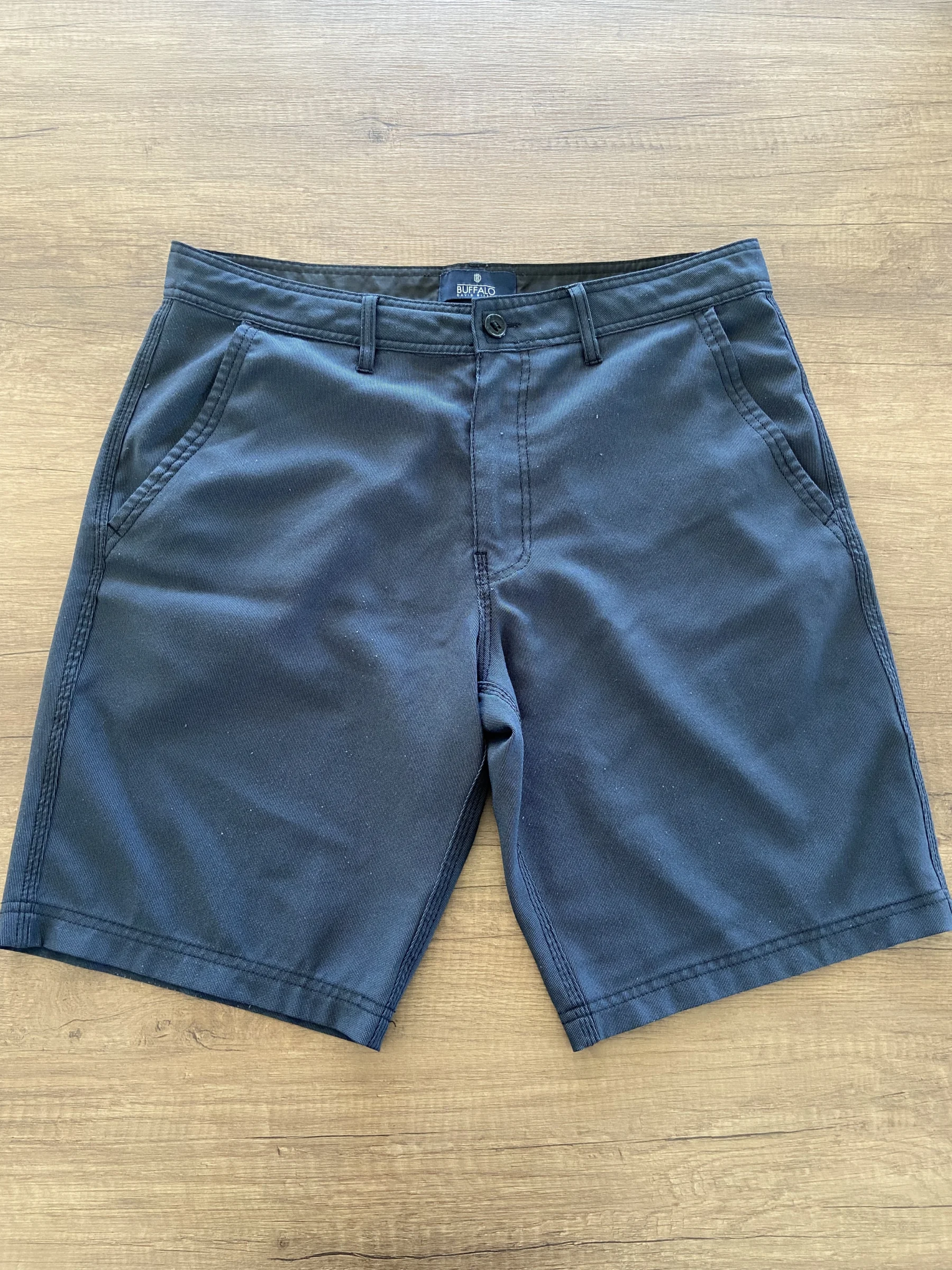 Short Buffalo seconde main