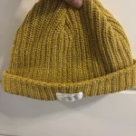 Featured thumbnail for Tique jaune moutarde