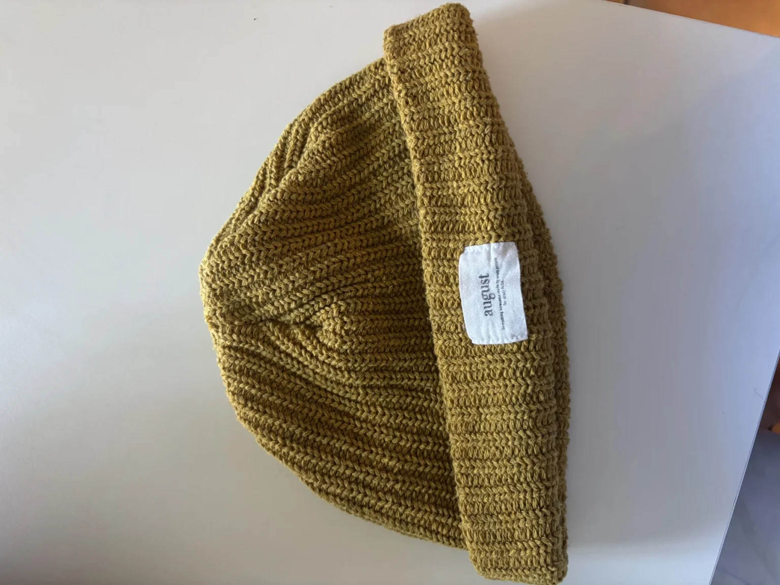 Image for Tique jaune moutarde