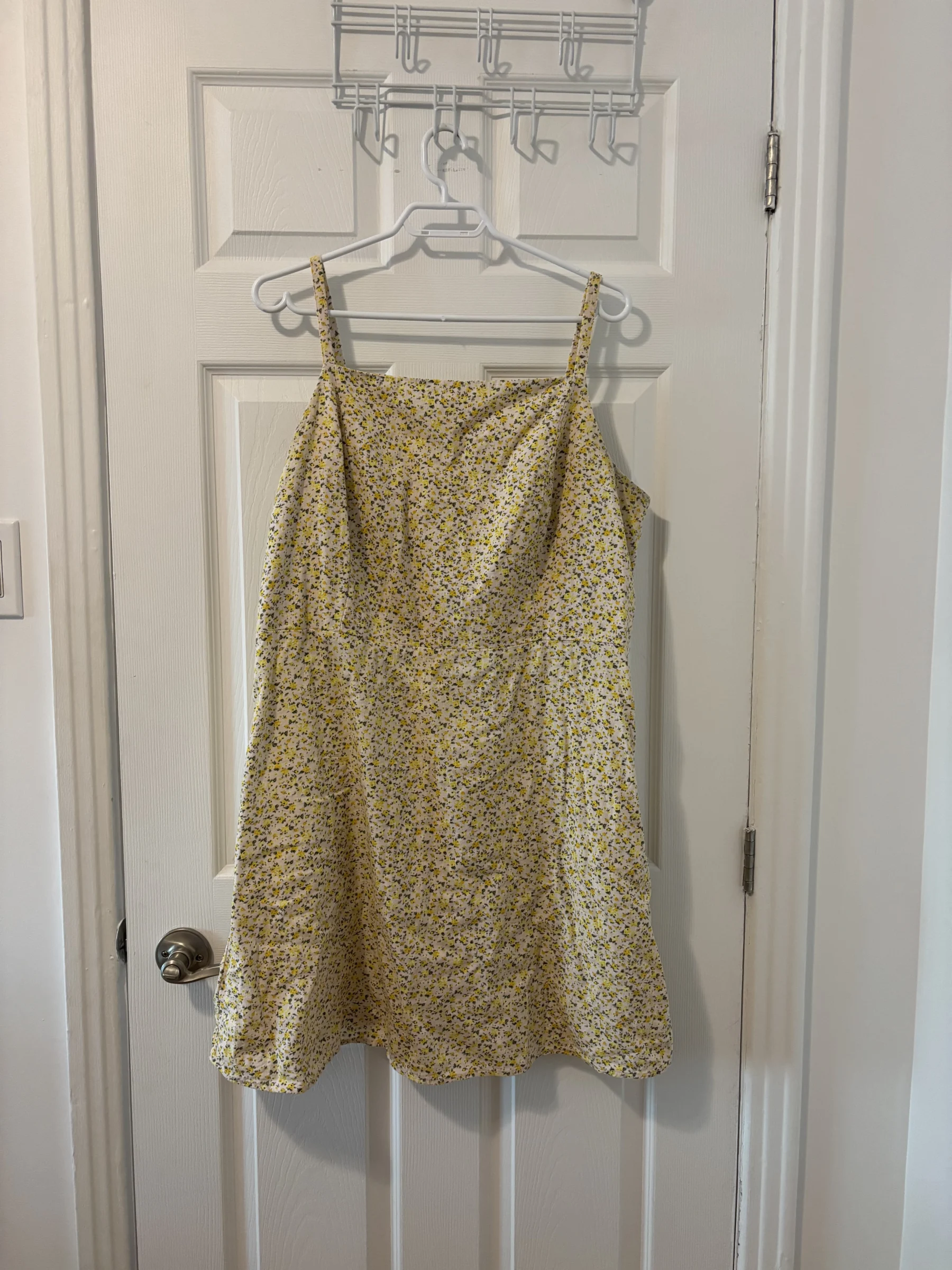 Robe fleurie lila et jaune Old navy seconde main
