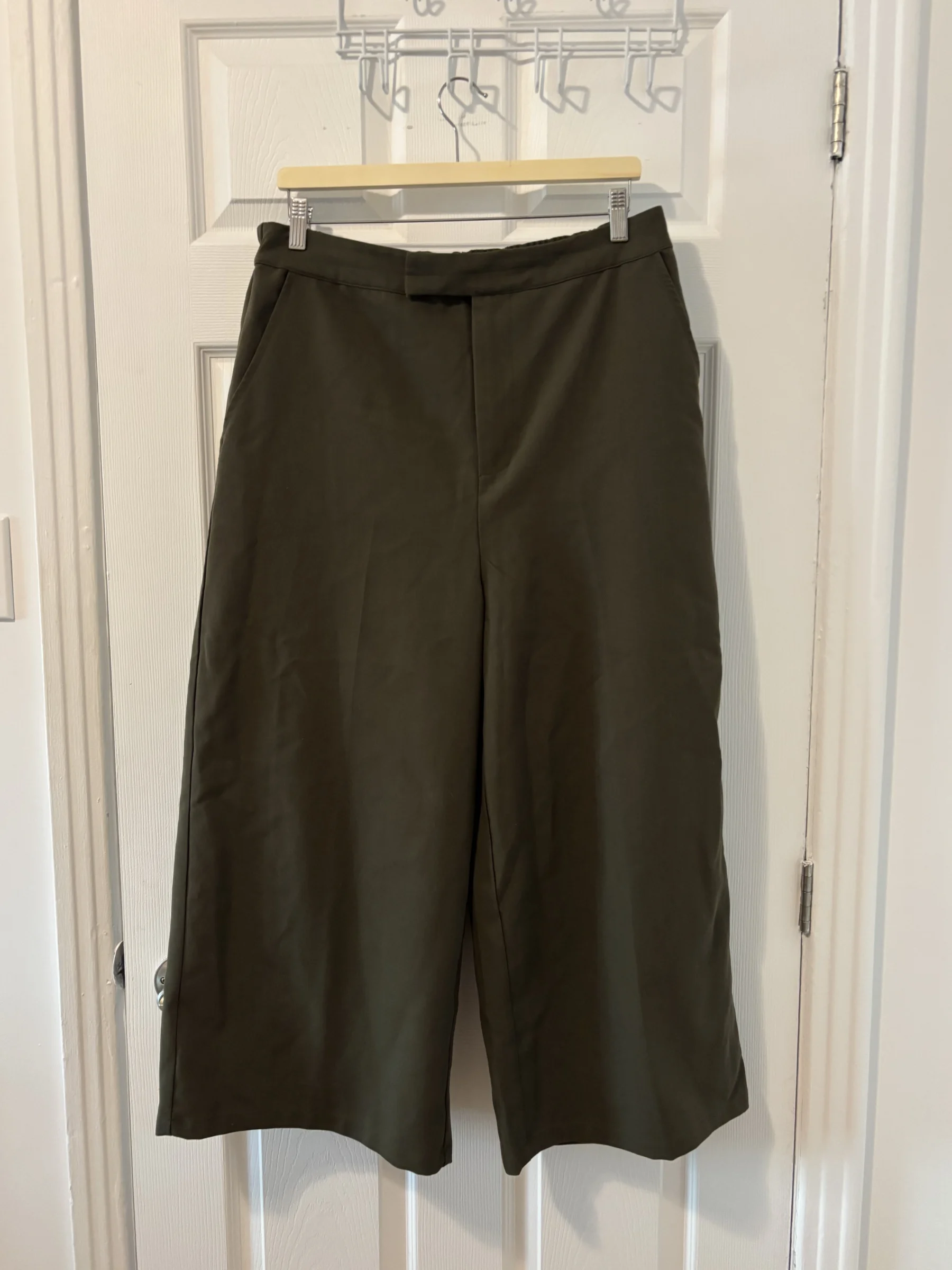 Pantalon palazzo kaki XL Womance seconde main