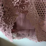 Thumbnail for Haut en crochet