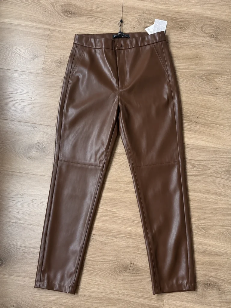 Image for Pantalon ou leggings similicuir