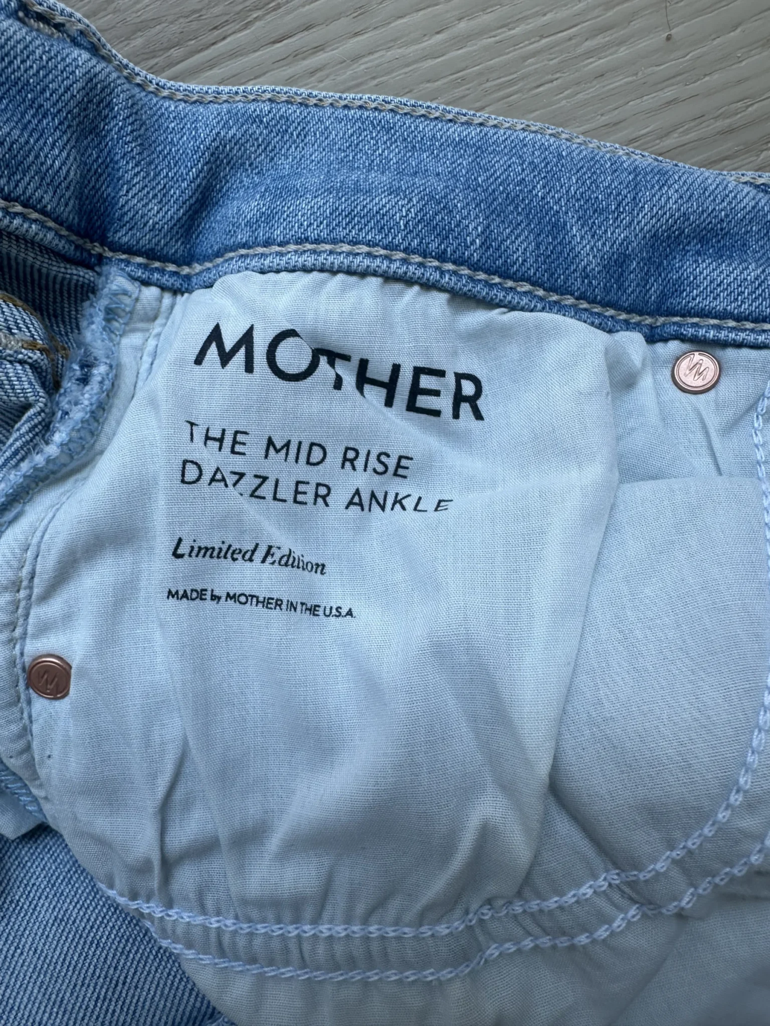 Image for Mother Mid-Rise Dazzler Ankle 26