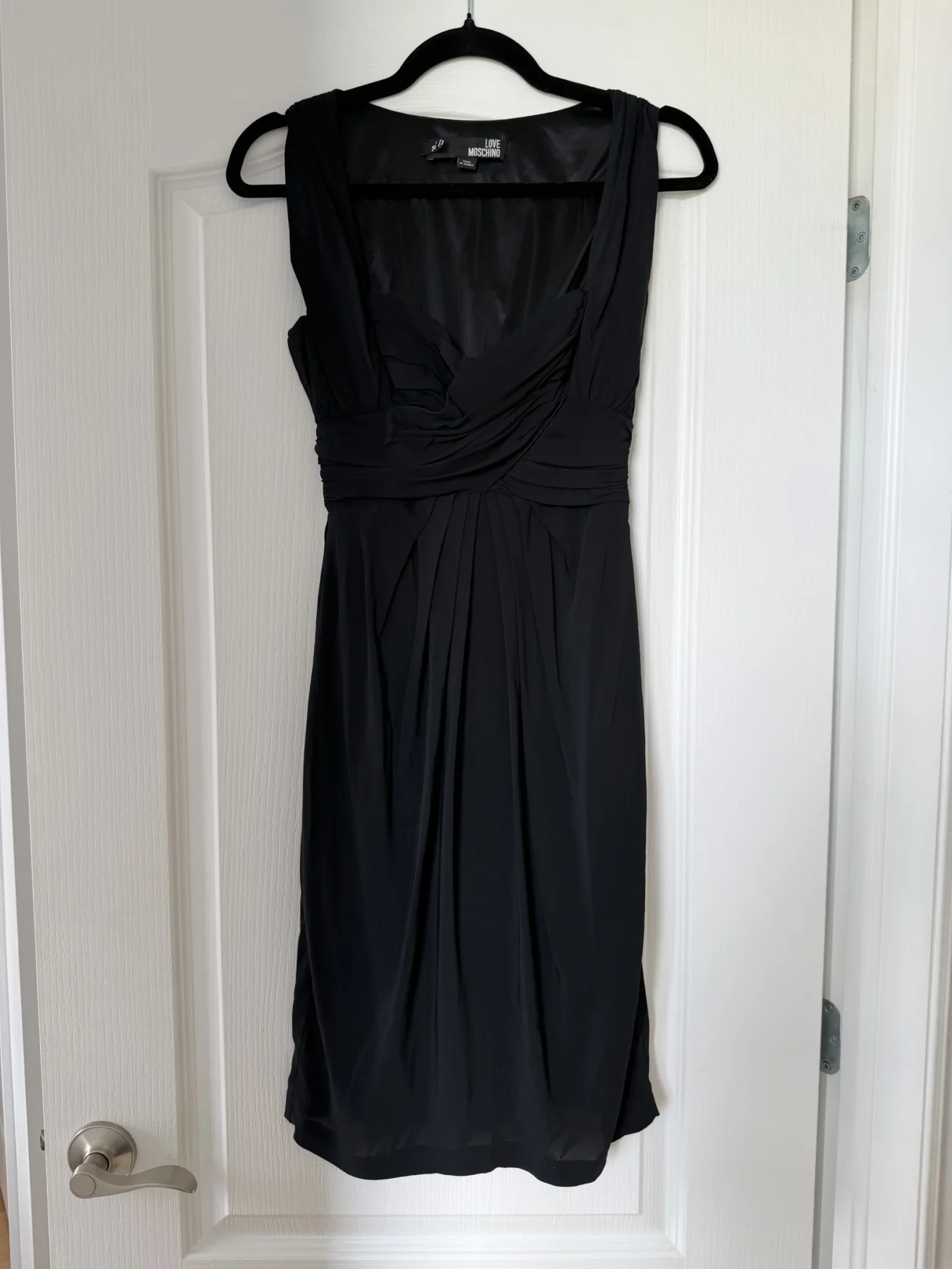 Featured image for Robe Love Moschino noir taille 34 FR