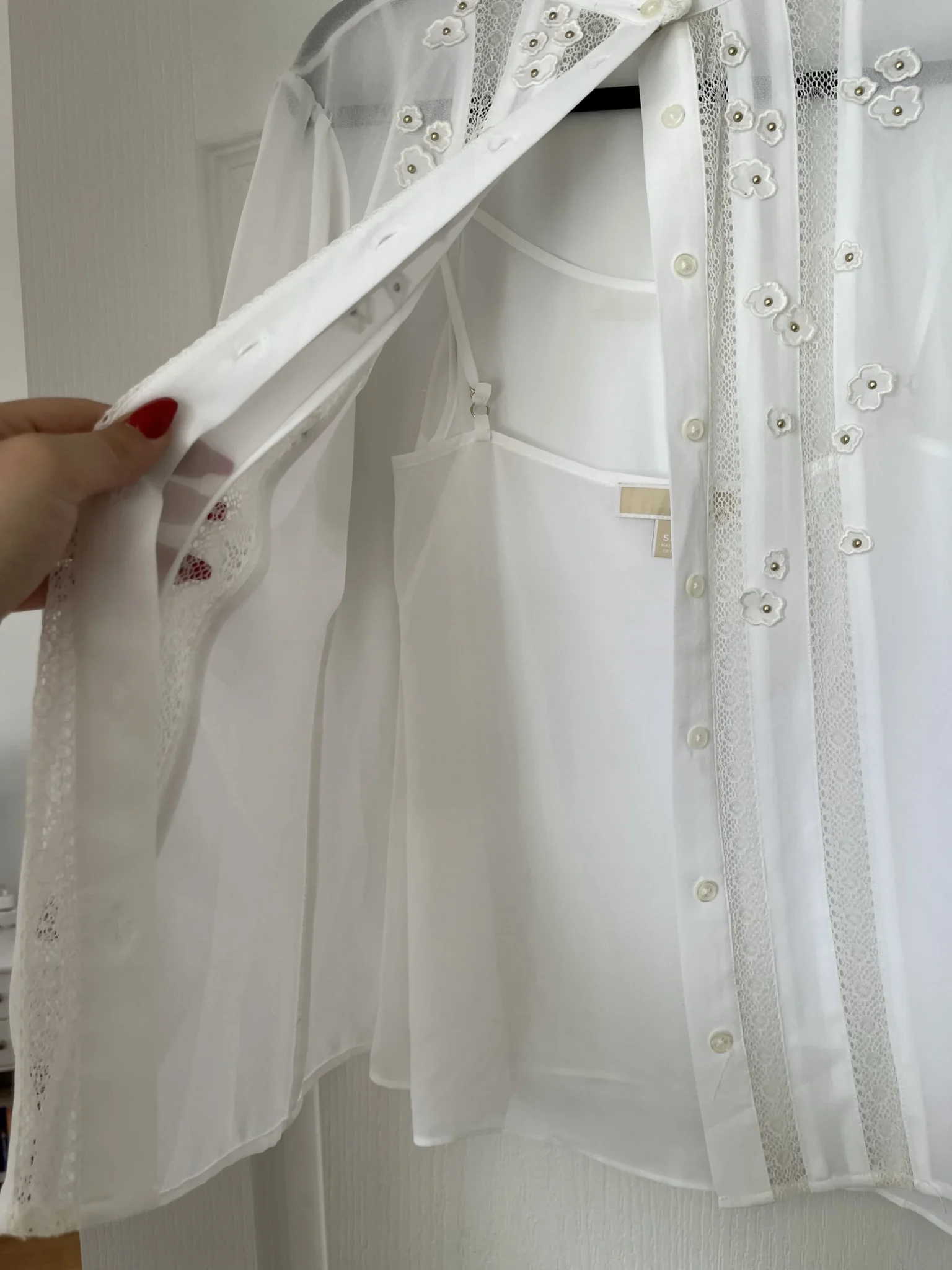 Image for Blouse blanche Michael Kors taille S broderies fleurs