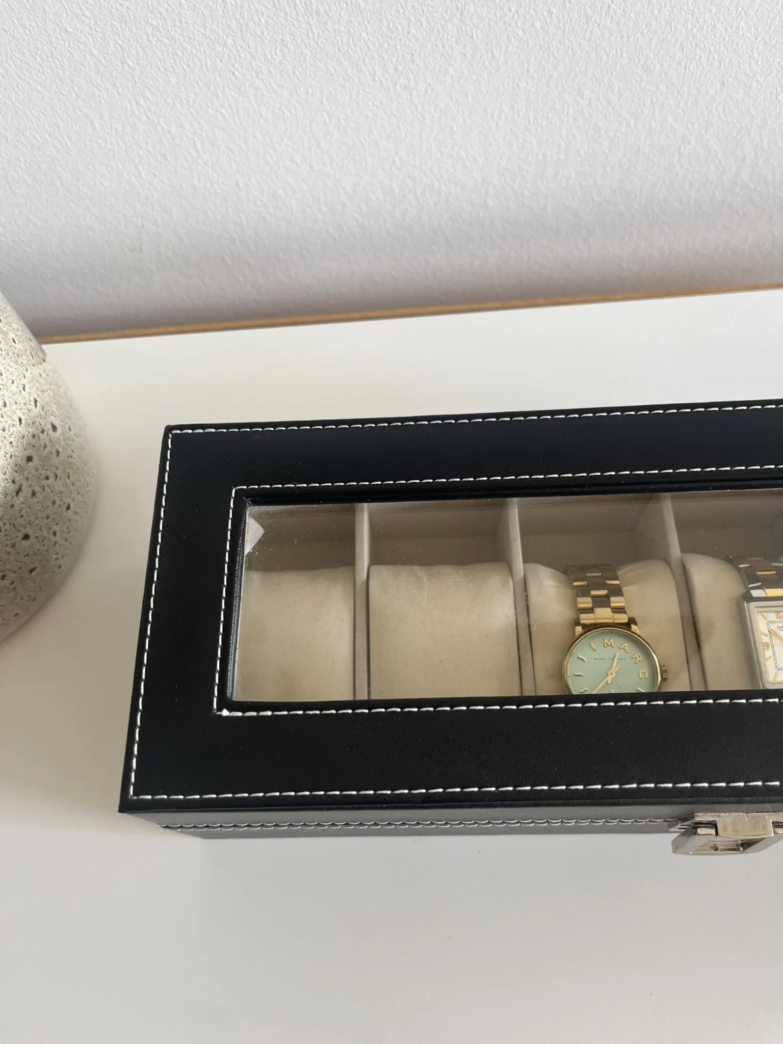Image for Rangement 6 montres Unisexe effet cuir noir