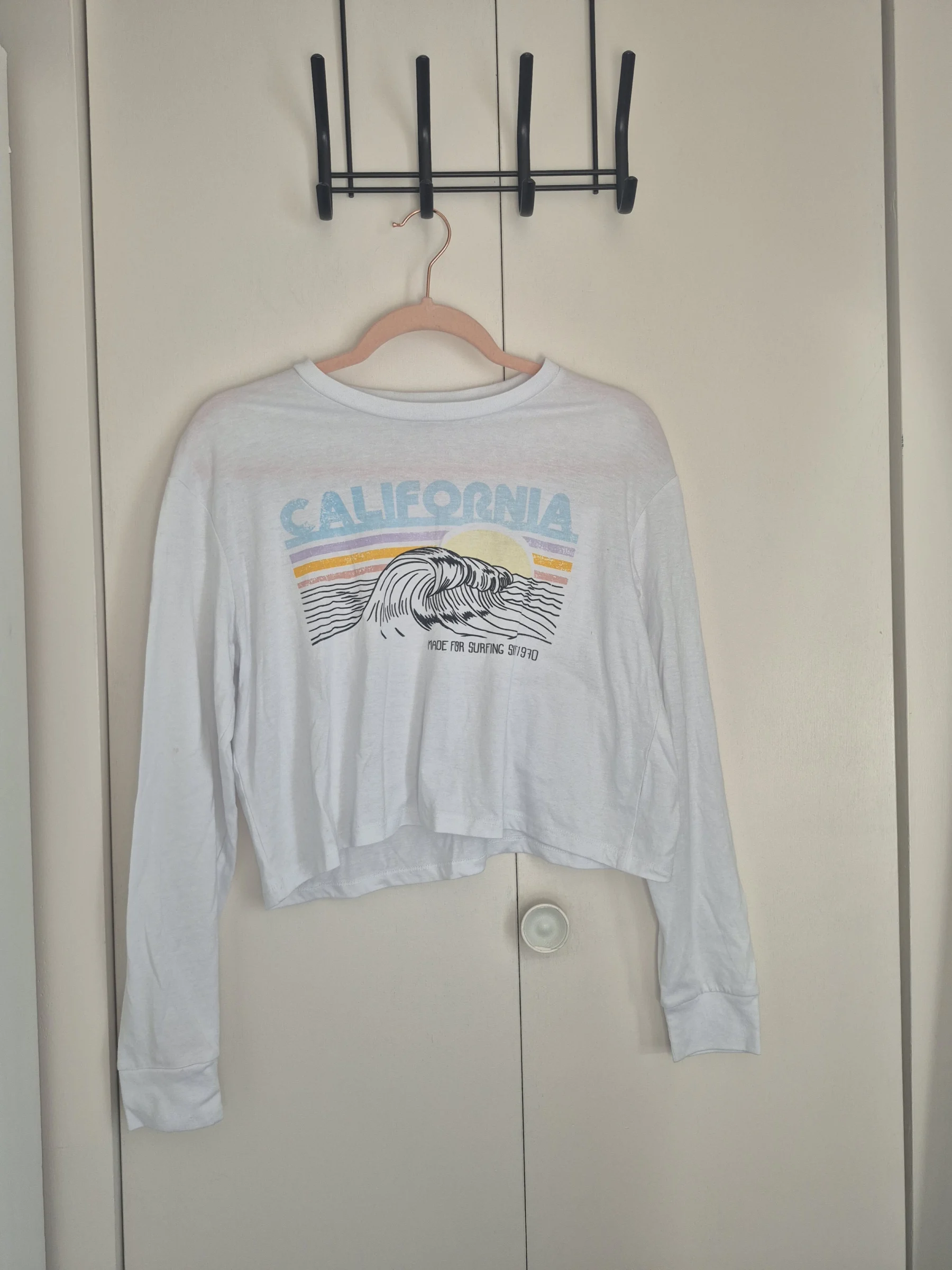Chandail California Medium Ardene seconde main