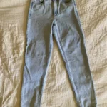 Featured thumbnail for Jeans clair Dynamite coupe « Mom »